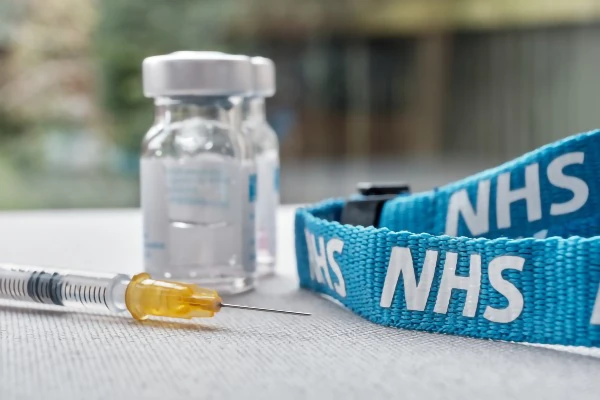 Image for article titled Winter flu and Covid-19 vaccines